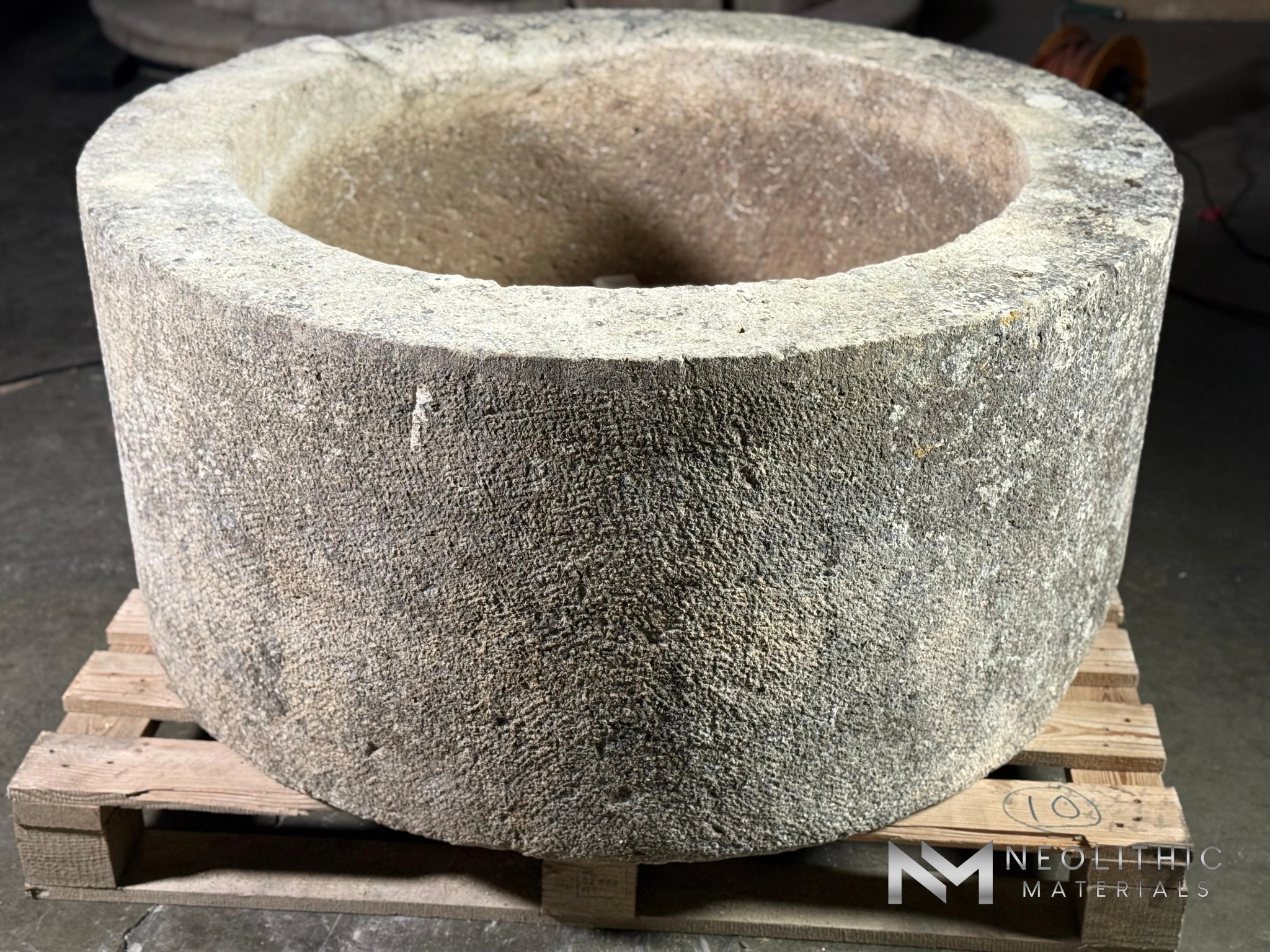 French Antique 19th Century Limestone Well Head - Image 8